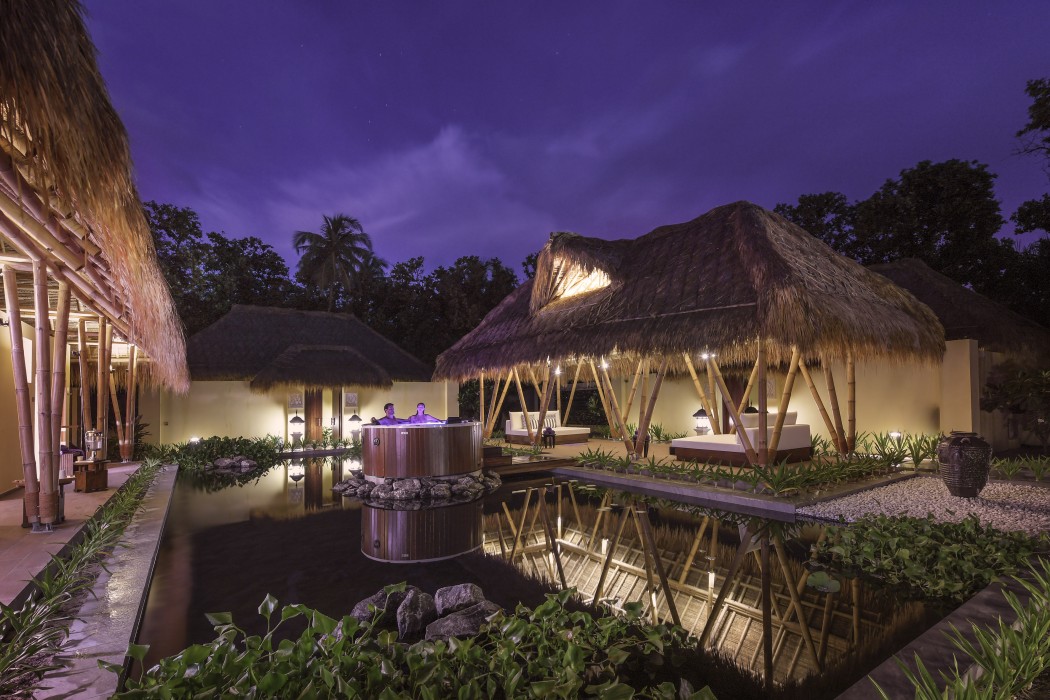 Emerald Maldives Resort & Spa 70/130