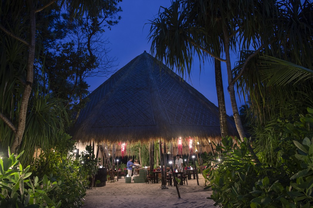 Emerald Maldives Resort & Spa 74/130