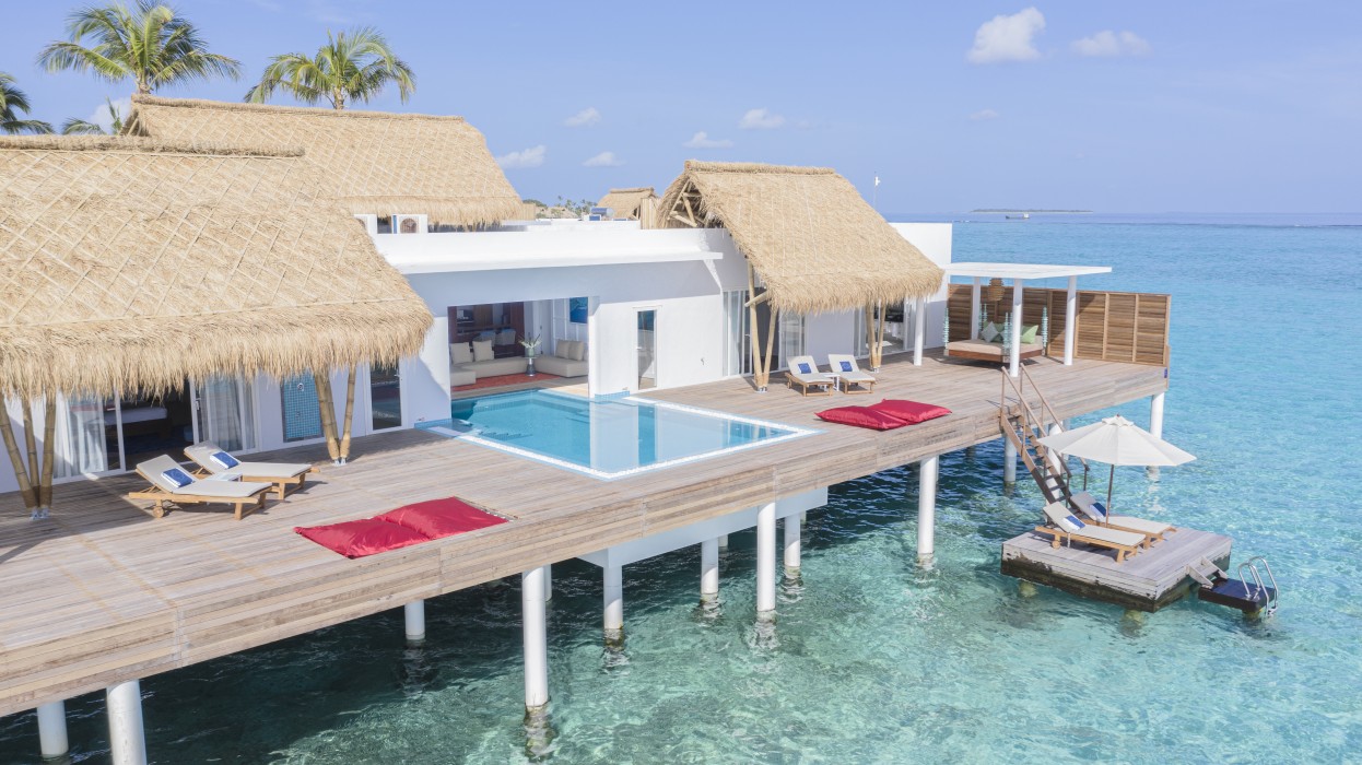 Emerald Maldives Resort & Spa 17/130