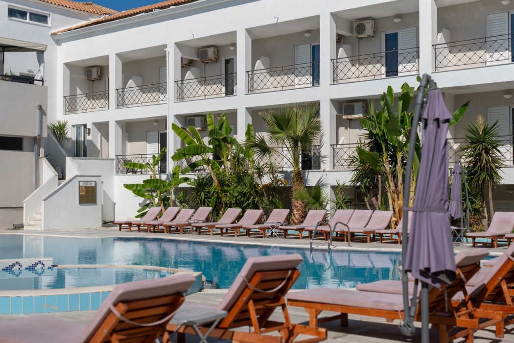 Mojo Hotel 37/60