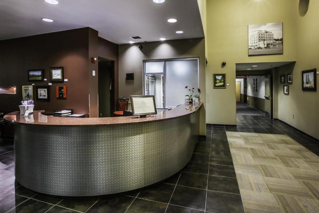 Spark by Hilton Artesia 5/26