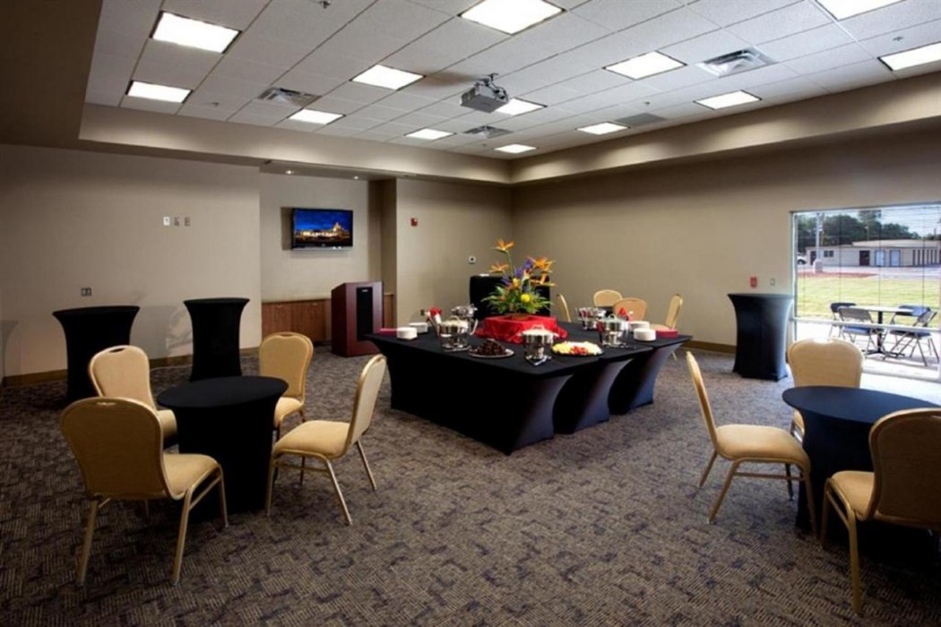 Spark by Hilton Artesia 10/26