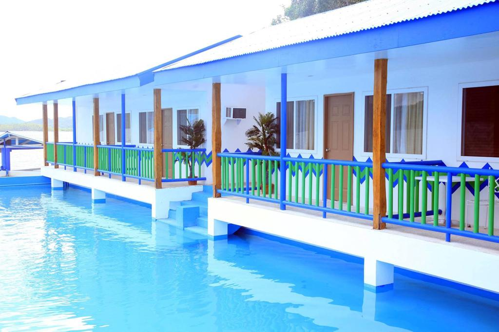 Coron Underwater Garden Resort 23/54