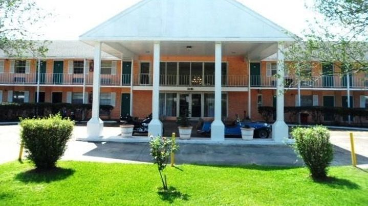 Red Carpet Inn Houma 1/29