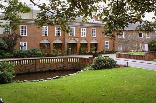 Hitchin Priory 35/71