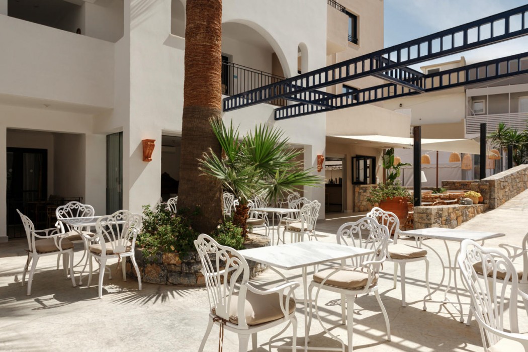 Nami Hotel & Suites 148/156