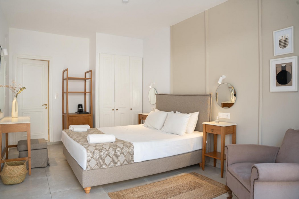Nami Hotel & Suites 54/156