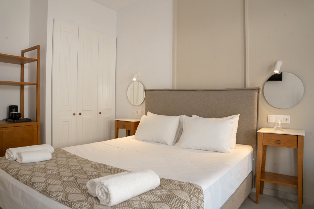Nami Hotel & Suites 46/156