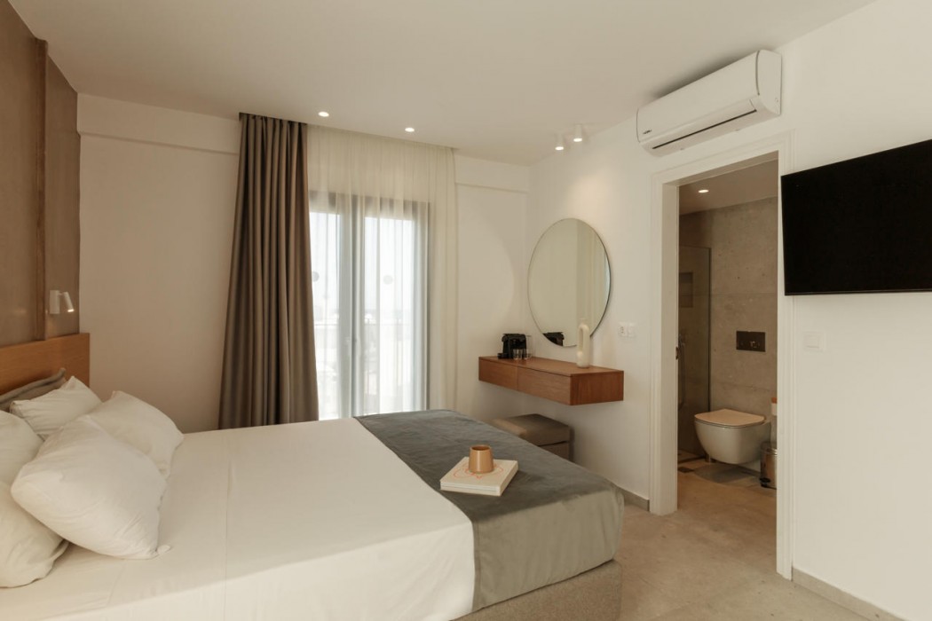Nami Hotel & Suites 113/156