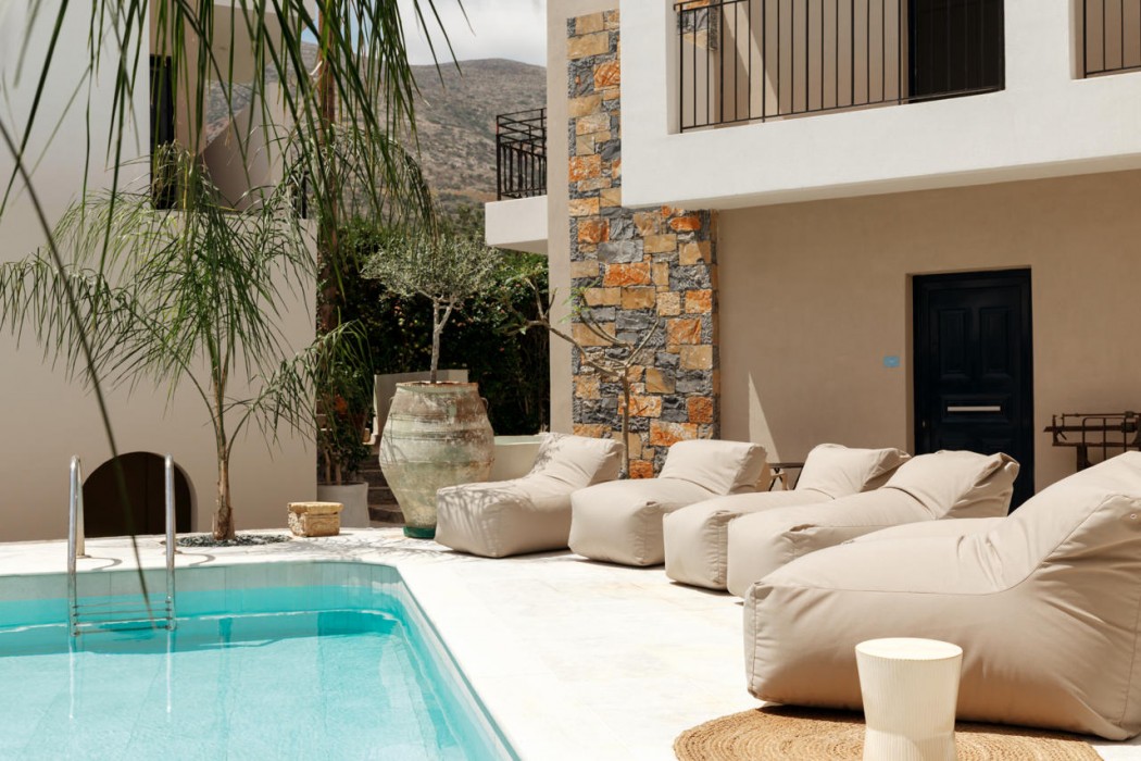 Nami Hotel & Suites 130/156