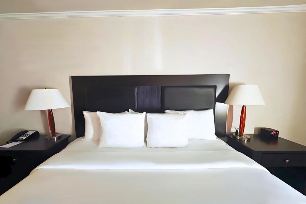 Quality Inn Fort Worth - Downtown East 10/21