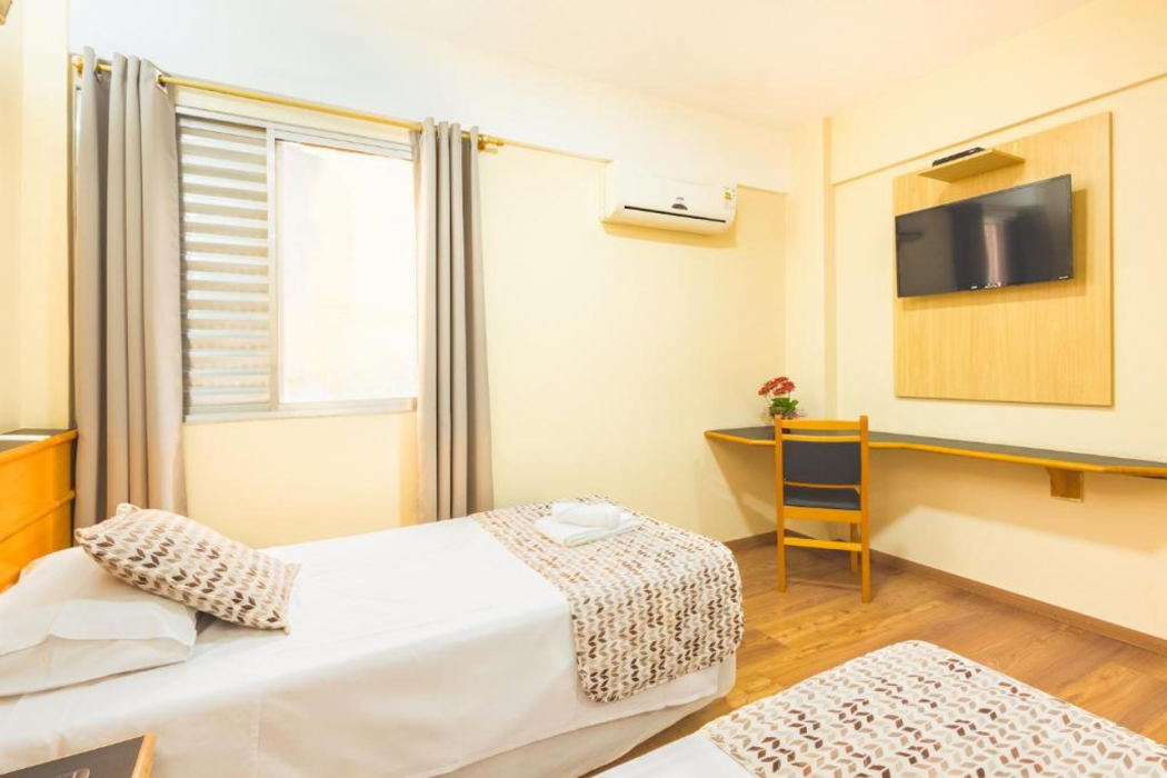 Itapetinga Hotel 10/61