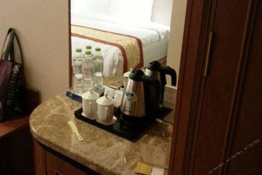 Golden Diamond Hotel 18/48