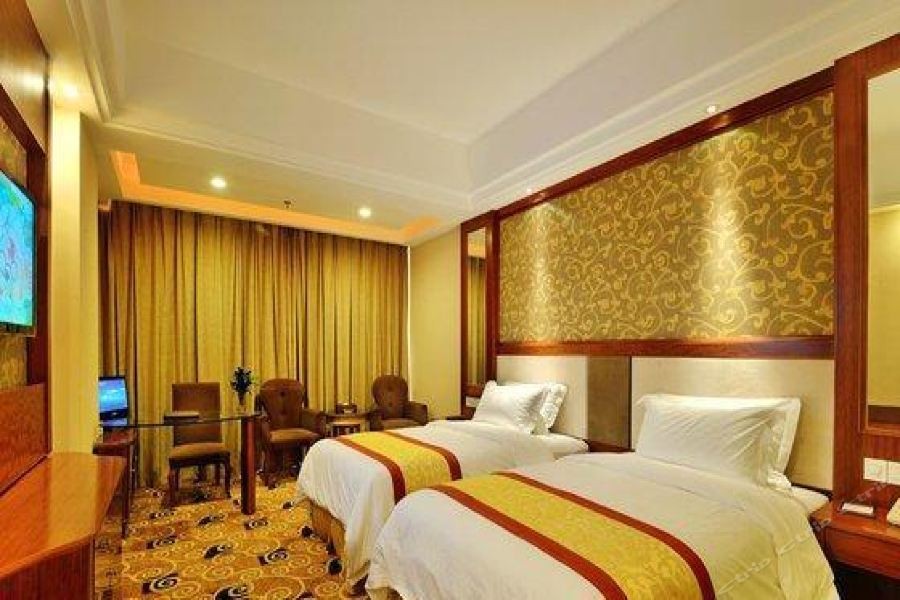 Golden Diamond Hotel 13/48