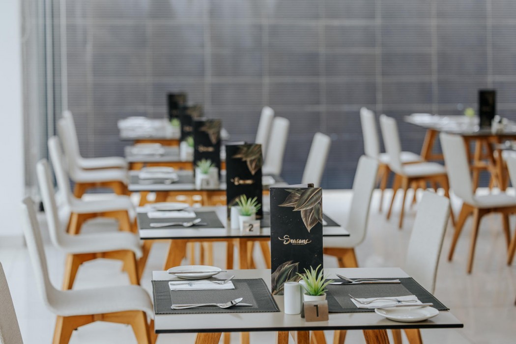 Tasia Maris Seasons Hotel (Adults only) 93/105