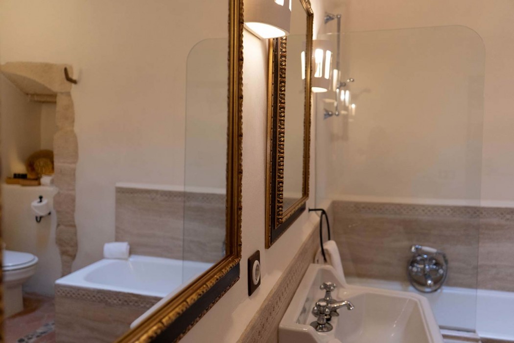 Rotana La Reserva 13/81