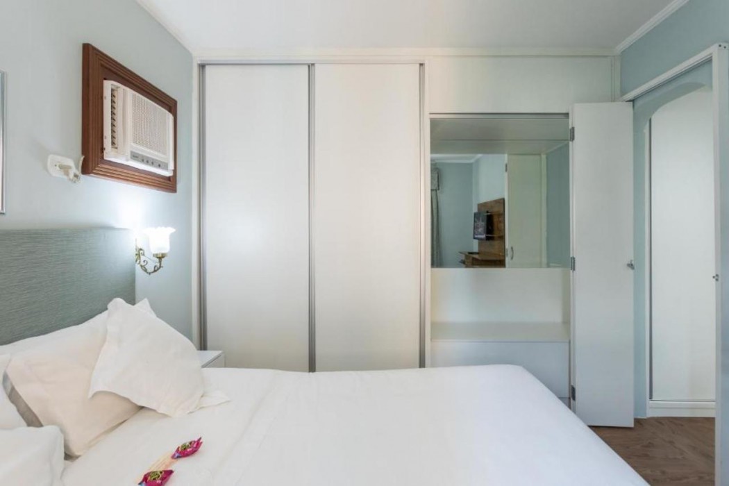 Paulista Flat 7/25