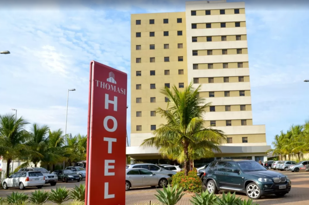 Thomasi Hotel 1/39