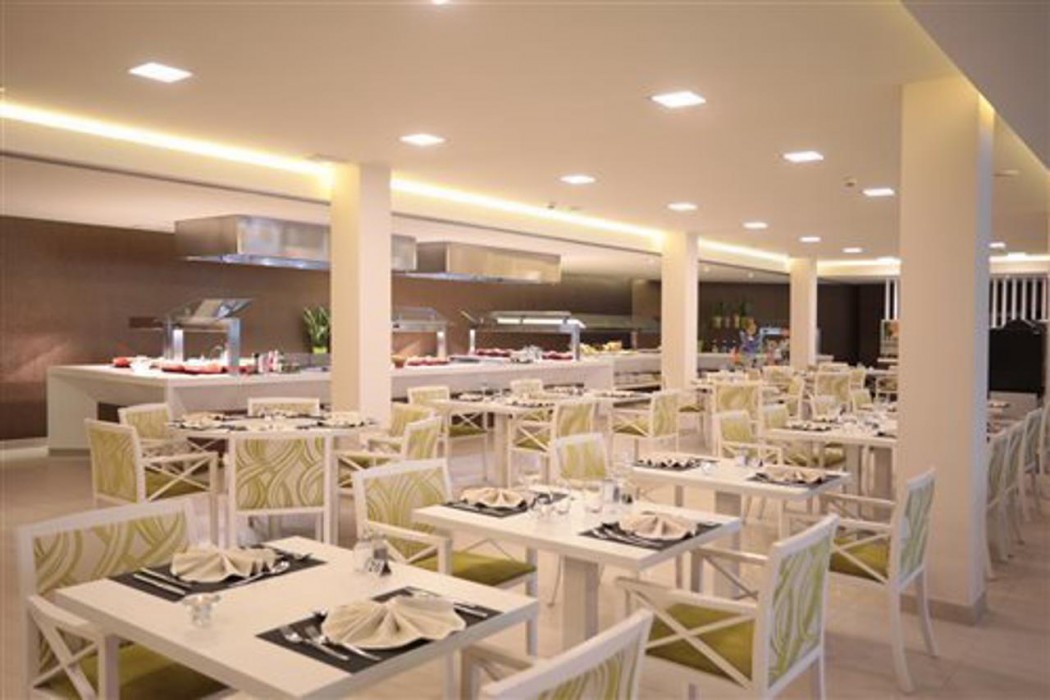 La Pergola Aparthotel 7/60