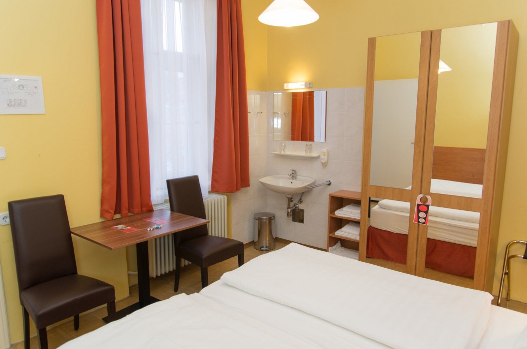 Pension Lehrerhaus 57/78