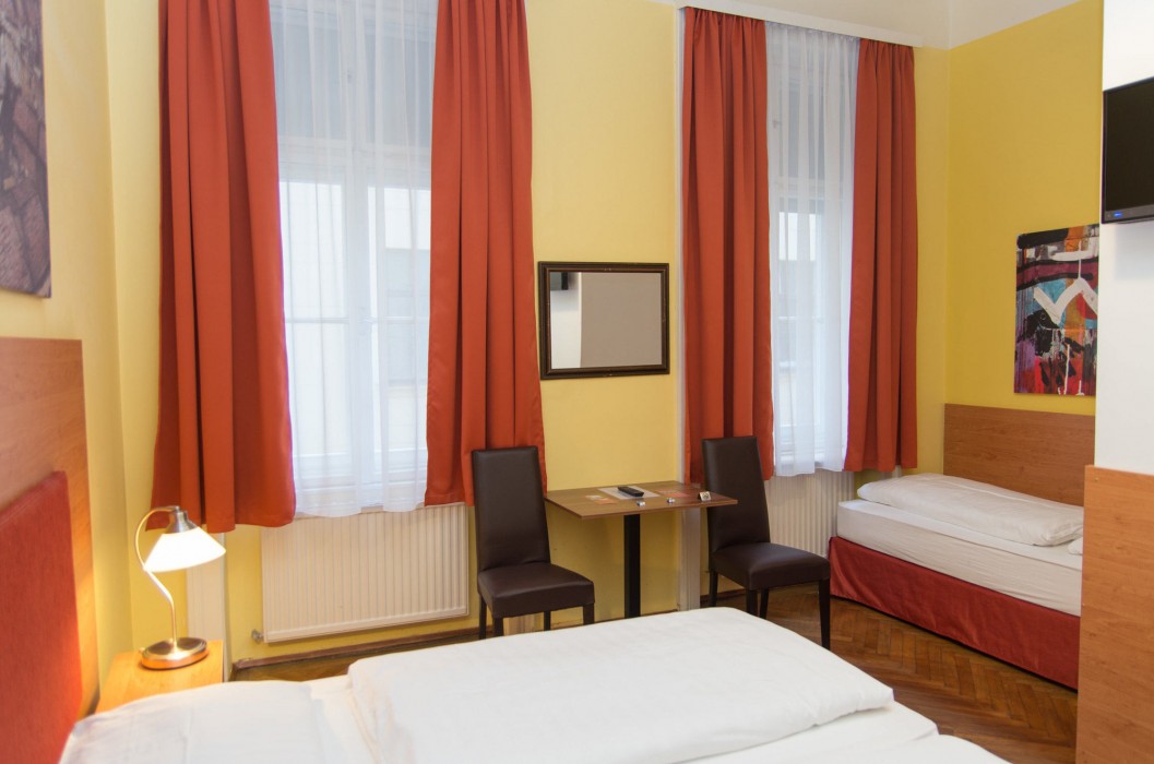 Pension Lehrerhaus 46/78