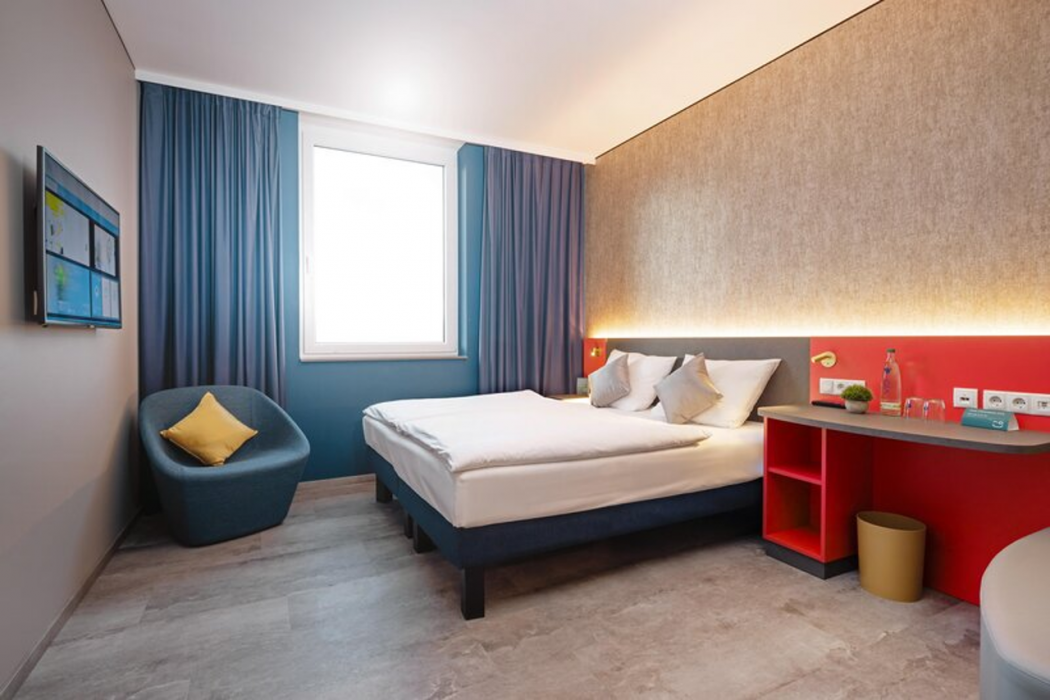 Hey Lou Hotel Nordlingen 7/29