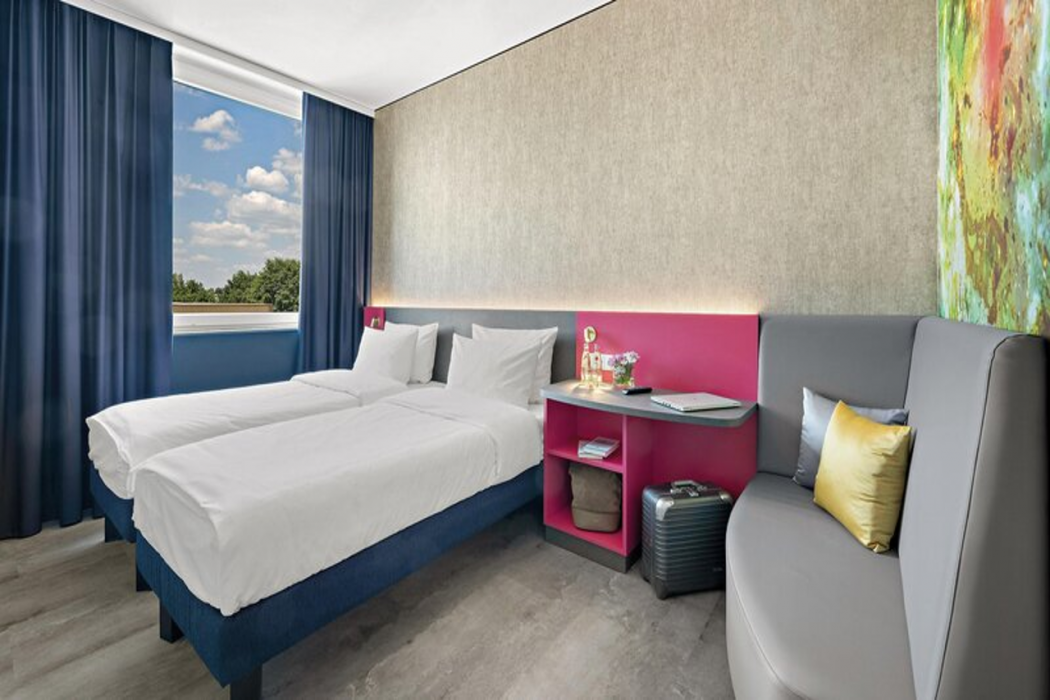 Hey Lou Hotel Nordlingen 4/29