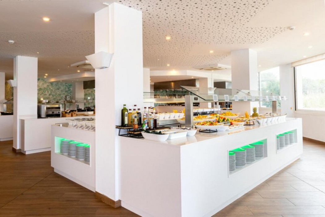 Invisa Hotel Club Cala Verde 76/103