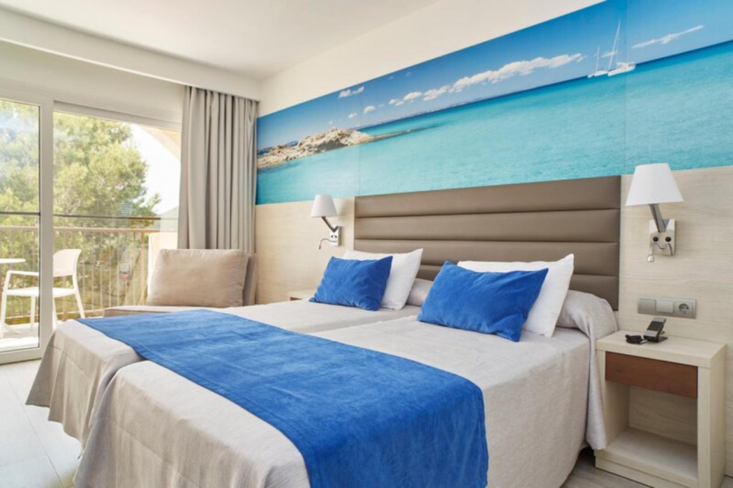 Invisa Hotel Club Cala Verde 15/103