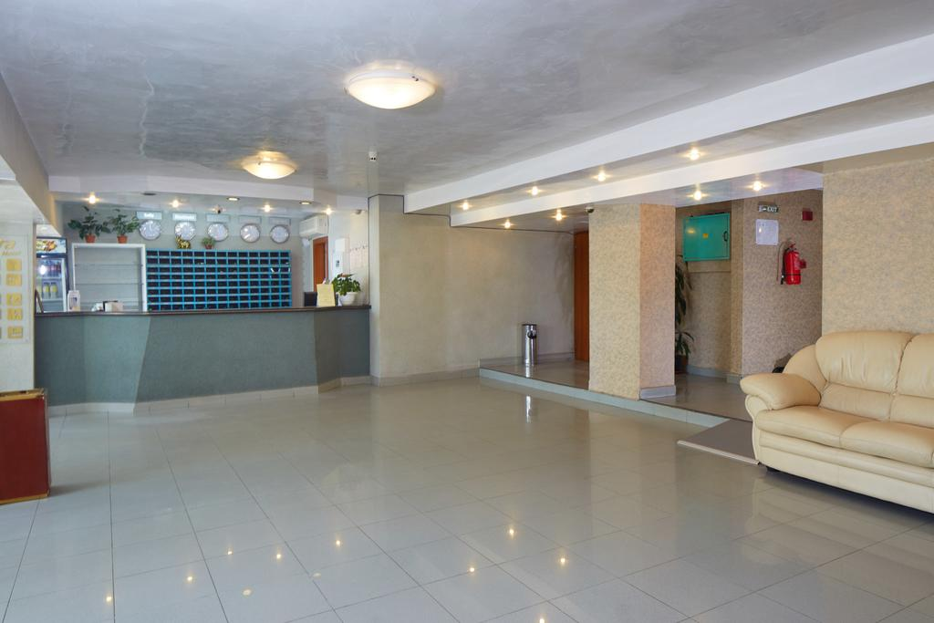 Hotel Yantra 9/21