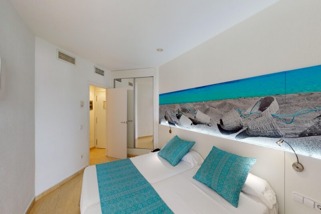 Tropic Garden Hotel & Apartments 17/73