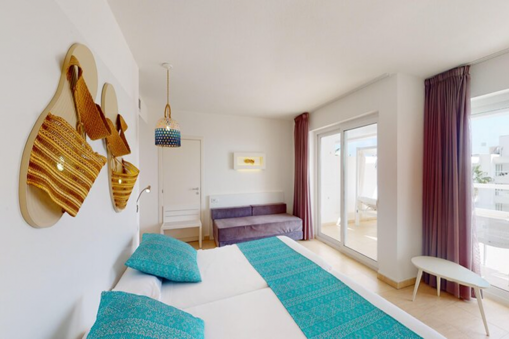 Tropic Garden Hotel & Apartments 23/73
