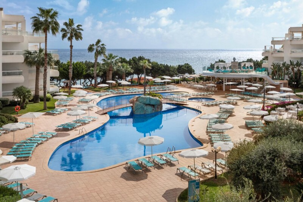 Tropic Garden Hotel & Apartments 2/73