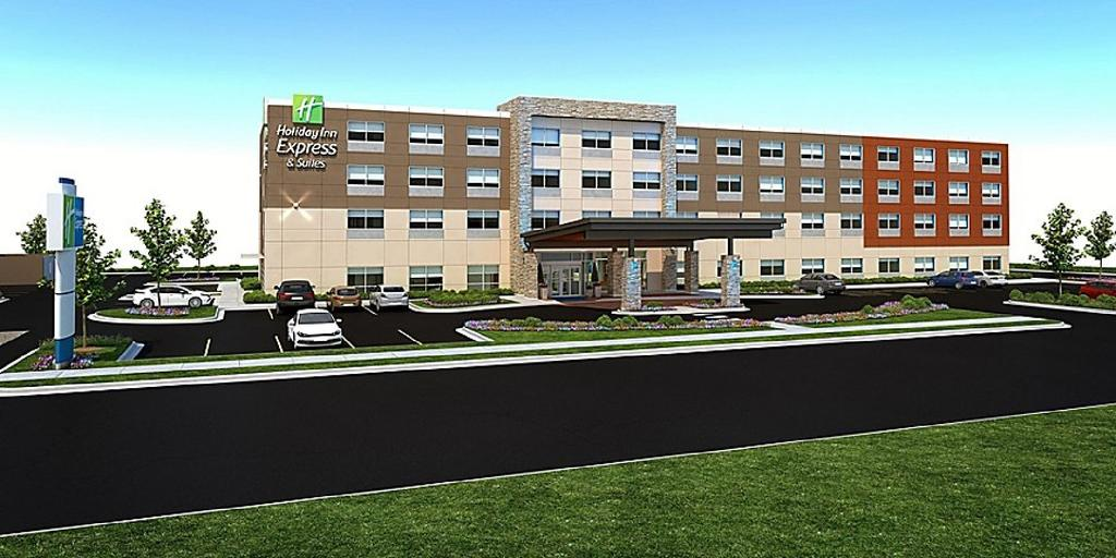 Holiday Inn Express And Suites Kingfisher 1/28