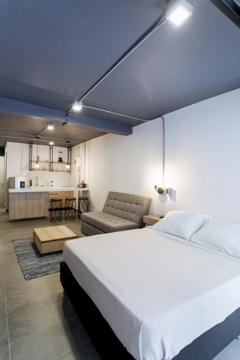Soy Local Housetel 13/50