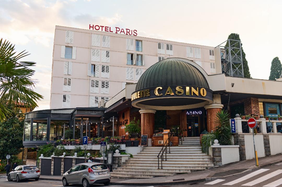 Paris Hotel in OPATIJA