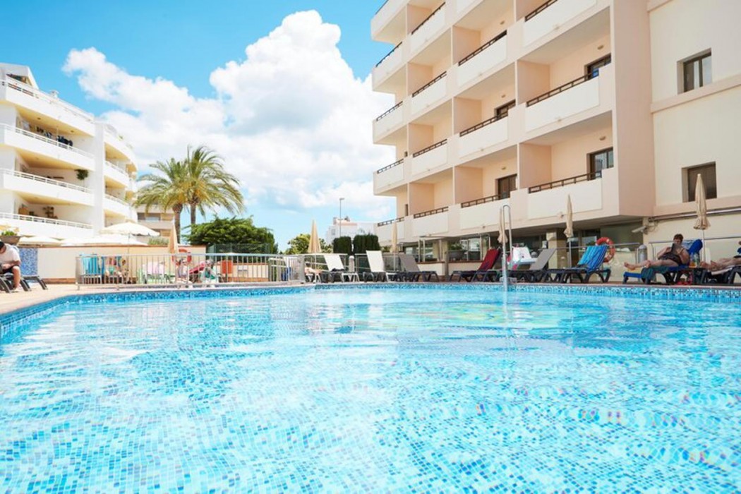 Invisa Hotel La Cala 3/99