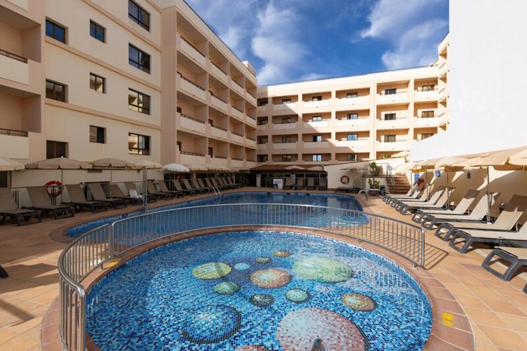 Invisa Hotel La Cala 5/99