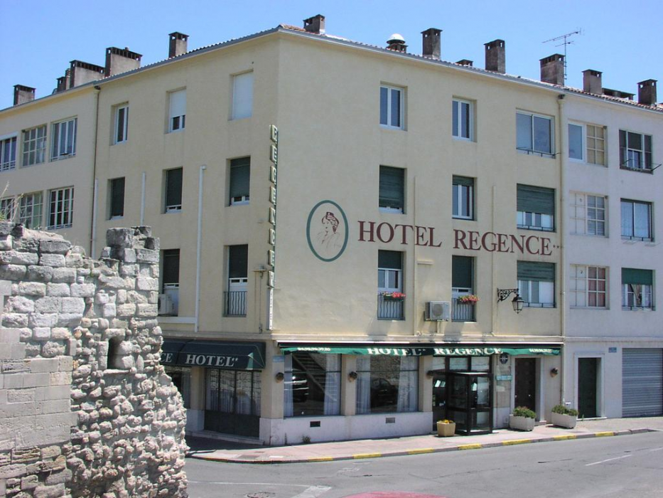 Le Regence 1/30