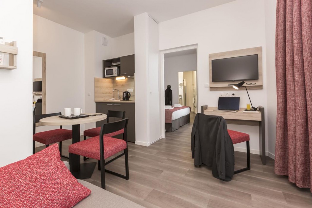 Appart'hotel Odalys City Centre Palais des Congres 12/41