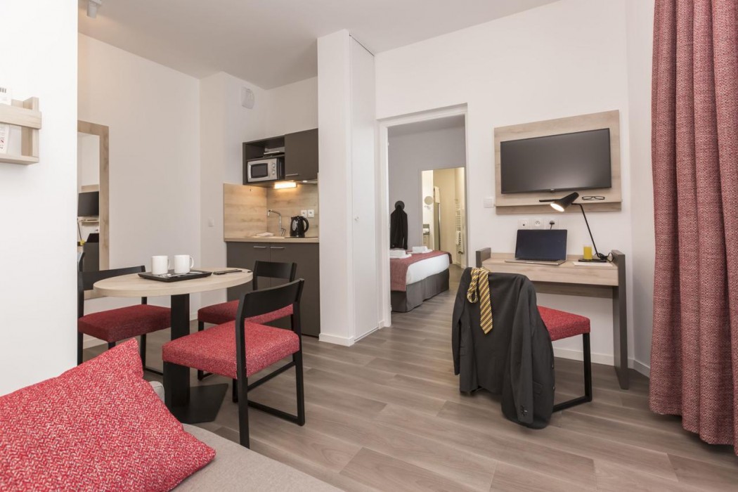 Appart'hotel Odalys City Centre Palais des Congres 15/41
