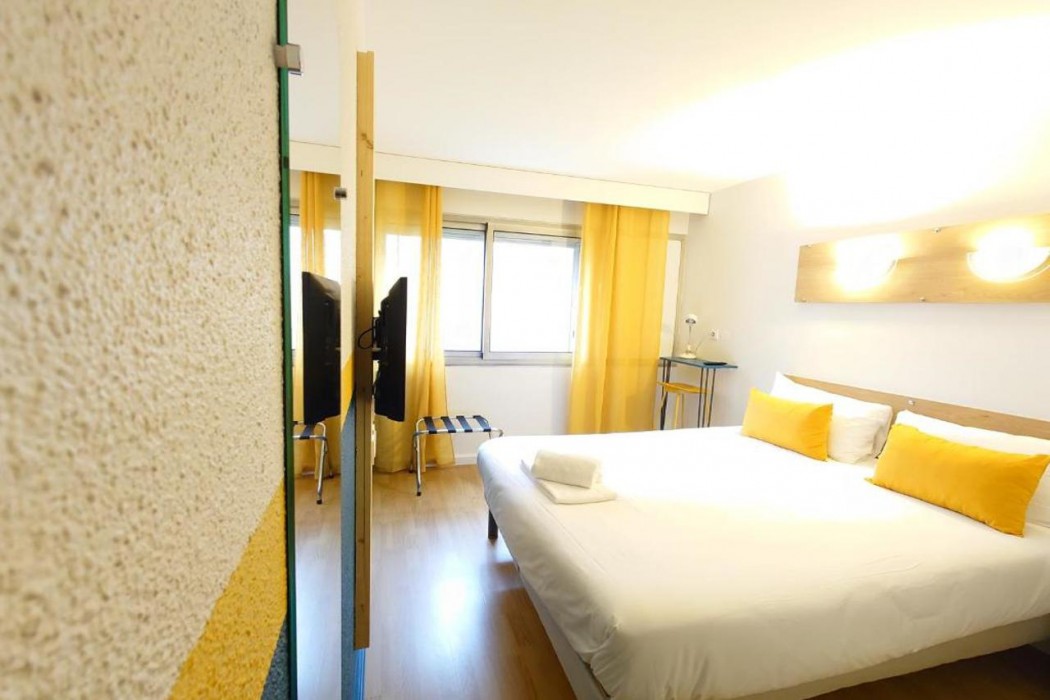 greet hotel Grenoble Centre Gare 16/60