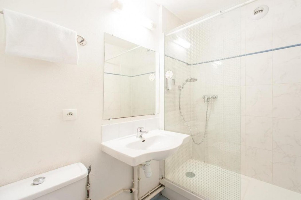 B&B HOTEL Saclay 19/32