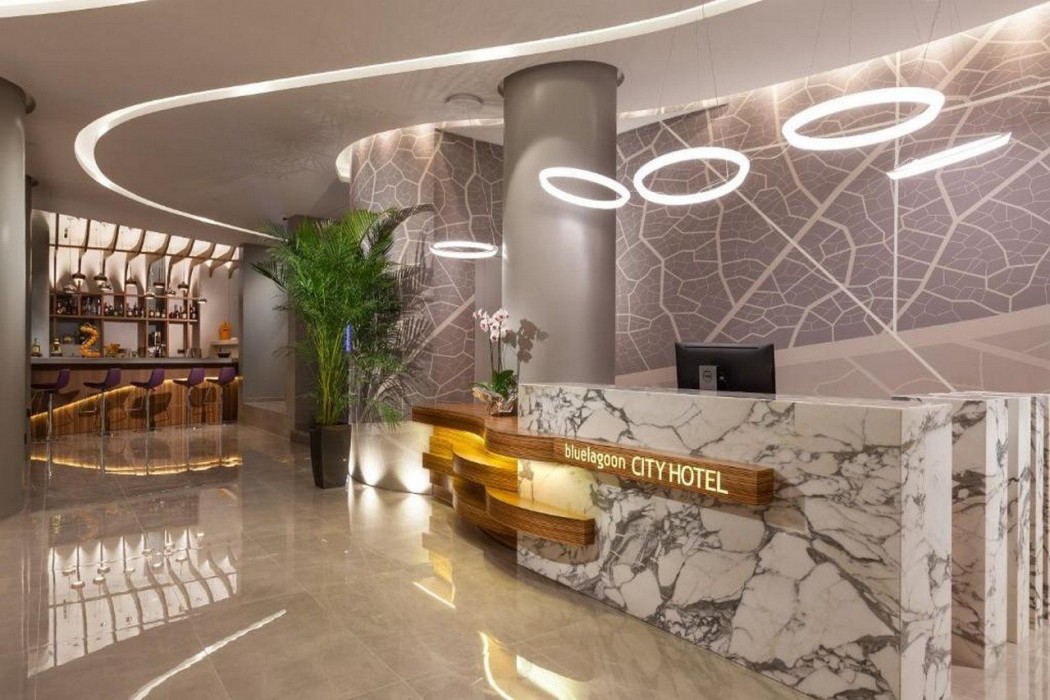 Oscar Hotel and Apartments 12/40