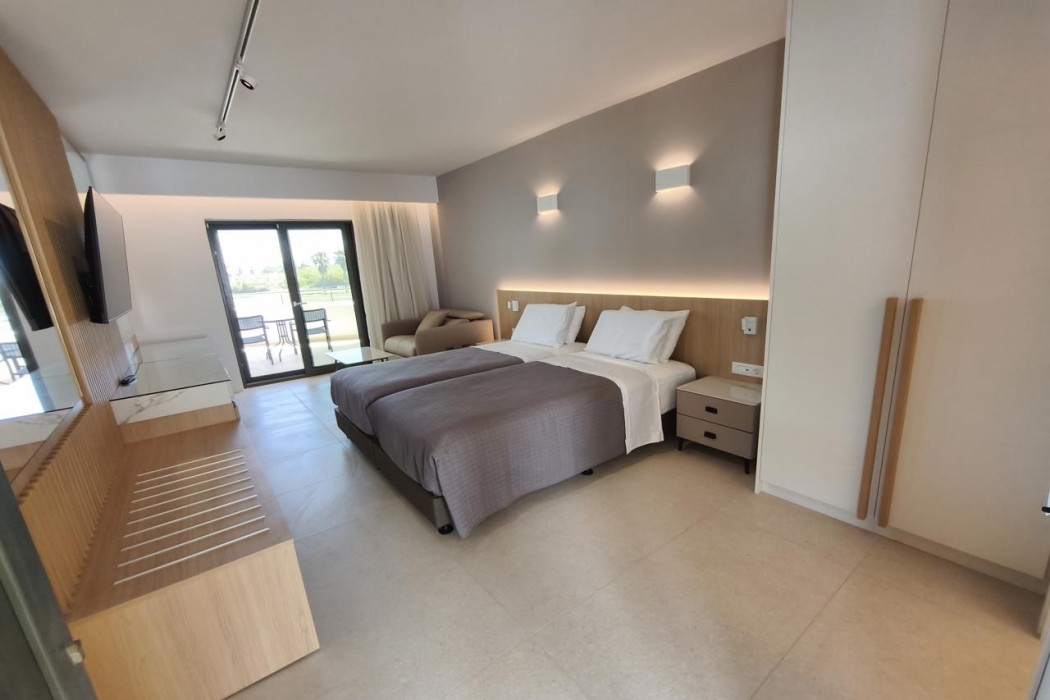 KOS Palace 10/32