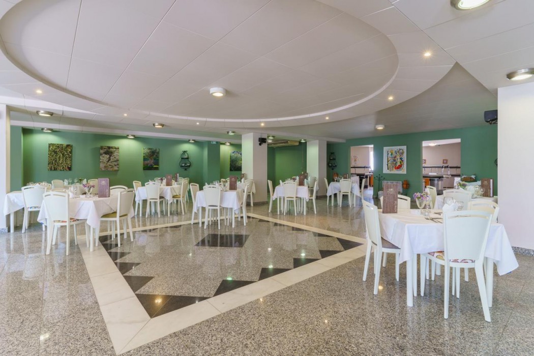 KOS Palace 27/32