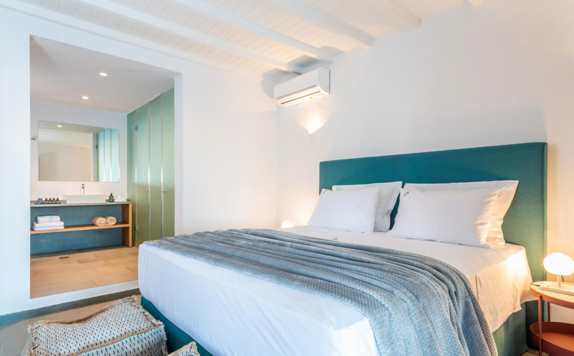 Dreambox Mykonos Suites 12/53