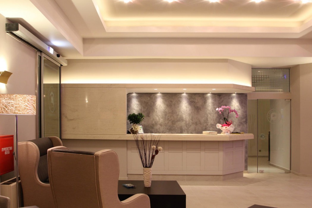 Achilles Hotel 10/51
