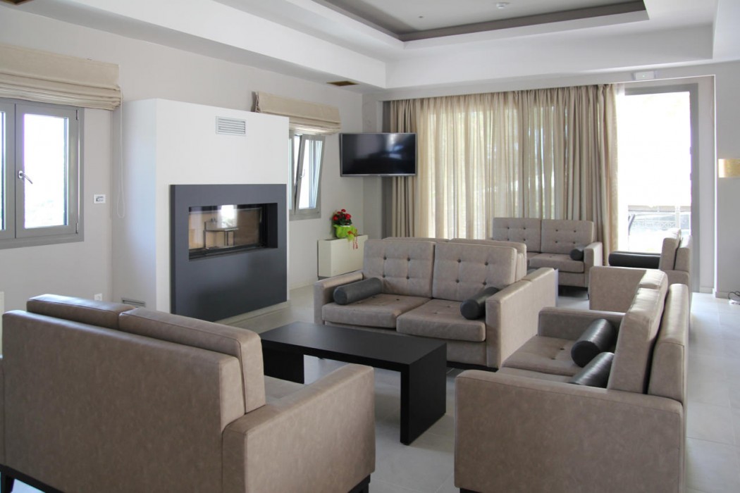 Achilles Hotel 25/51