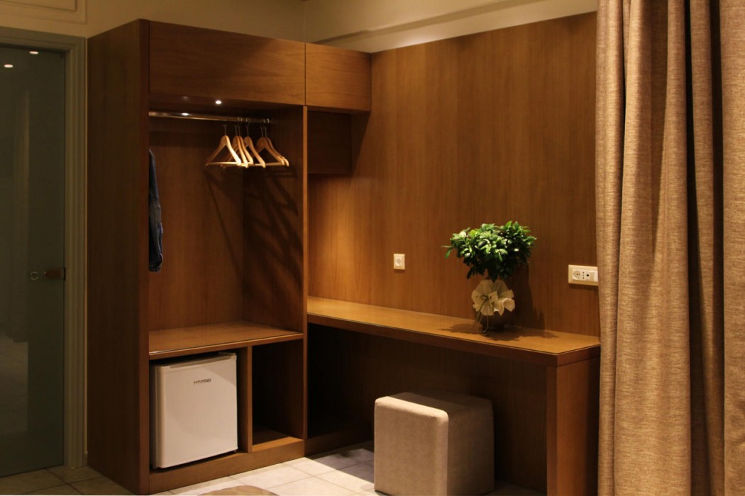 Achilles Hotel 18/51